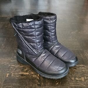 The North Face Black Quilted Winter Boots